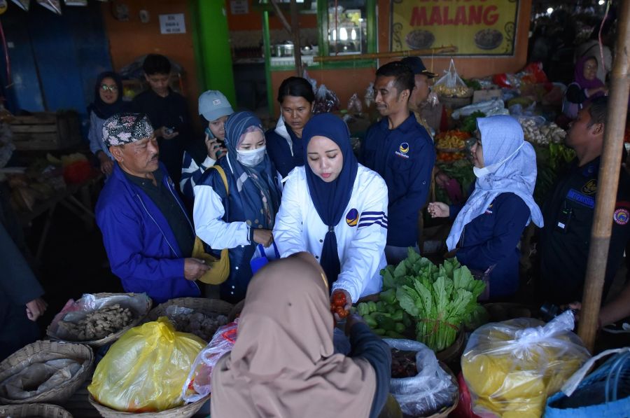 Dini Rahmania Ajak Warga Hidupkan Ekonomi lewat Pasar Tradisional